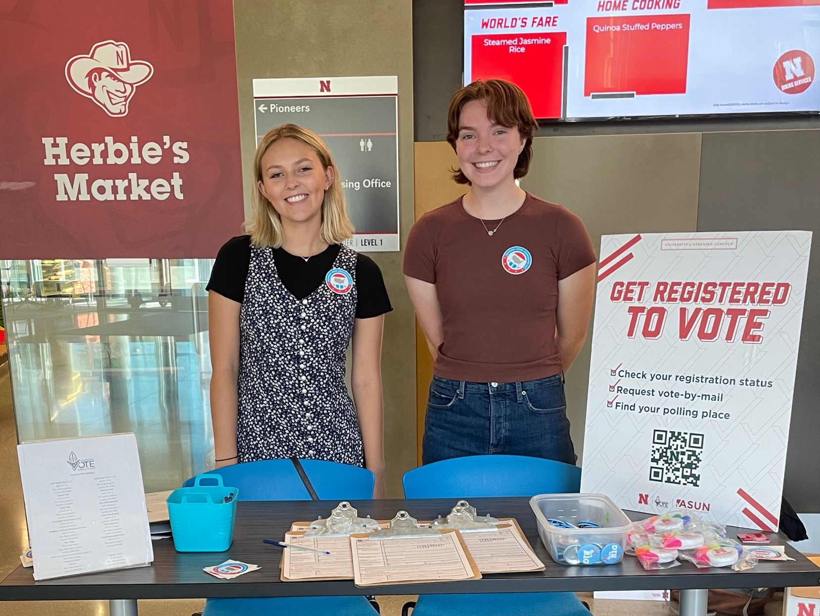 Husker Vote Coalition registering students to vote in upcoming local elections